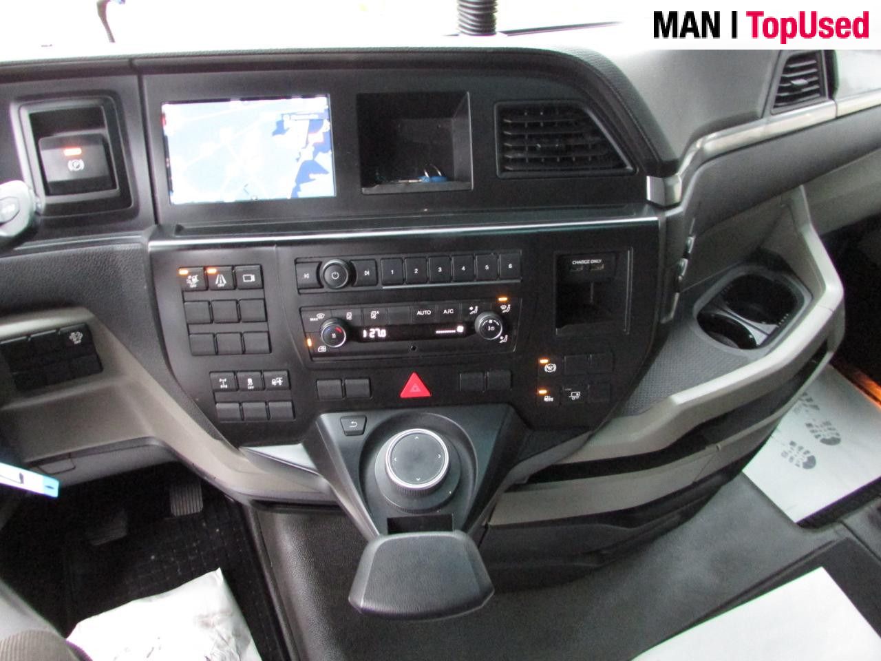 MAN TGX 18.470 4x2 LL SA Euro6 Retarder Klima ZV - Тягач: фото 4 MAN TGX 18.470 4x2 LL SA Euro6 Retarder Klima ZV - Тягач: фото 4