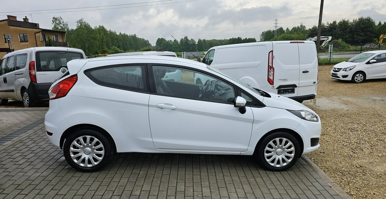 Ford Fiesta IX Ford Fiesta 1,3 pb * ładna* - Хэтчбек: фото 5 Ford Fiesta IX Ford Fiesta 1,3 pb * ładna* - Хэтчбек: фото 5