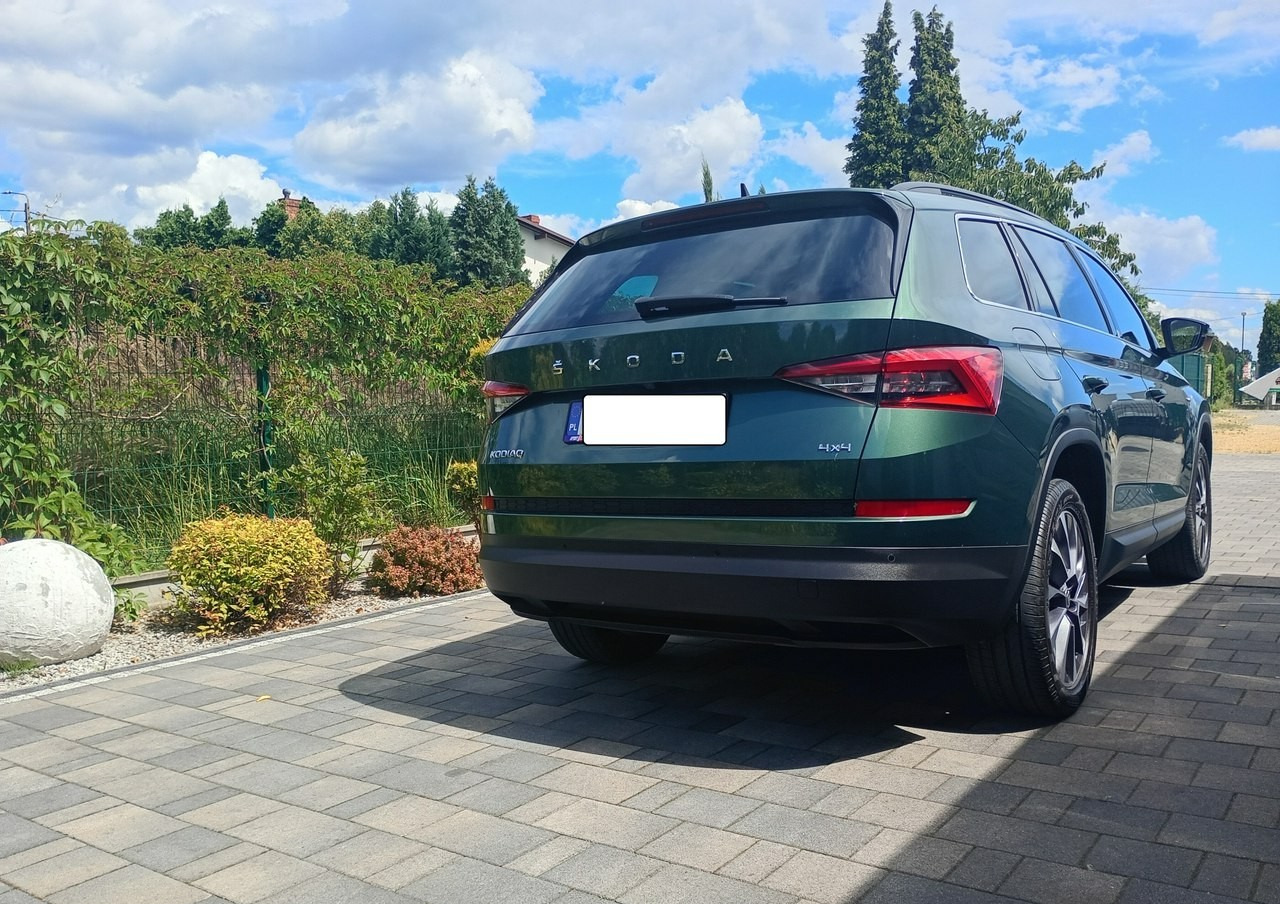 Skoda Kodiaq Skoda Kodiaq Skoda Kodiaq 2.0 4x4 Wersja Drive na 125 lecie - Внедорожник: фото 5 Skoda Kodiaq Skoda Kodiaq Skoda Kodiaq 2.0 4x4 Wersja Drive na 125 lecie - Внедорожник: фото 5