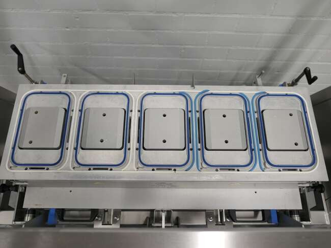 Упаковочное оборудование Mecapack traysealer O² 7000: фото 7