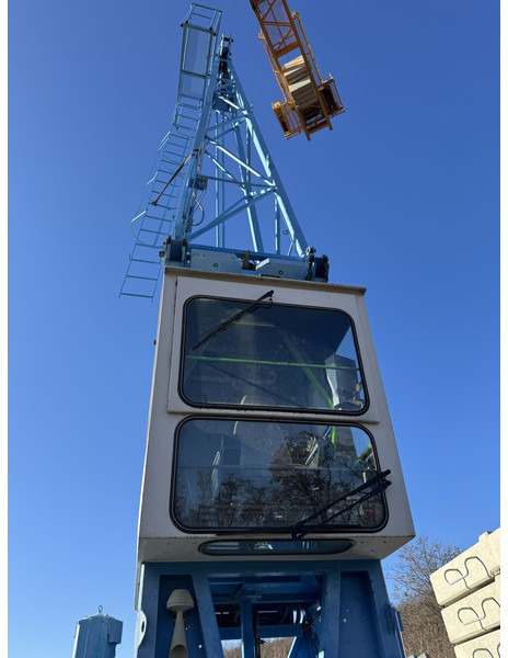 Liebherr 140EC-H6 1996yom, 60m jib - perfect - Башенный кран: фото 1 Liebherr 140EC-H6 1996yom, 60m jib - perfect - Башенный кран: фото 1