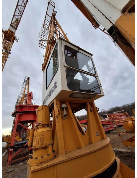 Liebherr 140EC-H6 45m jib - Башенный кран: фото 3 Liebherr 140EC-H6 45m jib - Башенный кран: фото 3