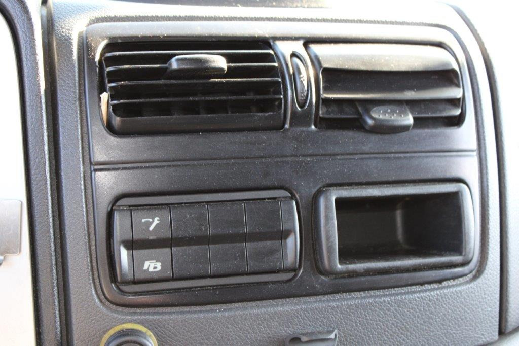 Тентованный грузовик Mercedes-Benz Atego 1223: фото 7