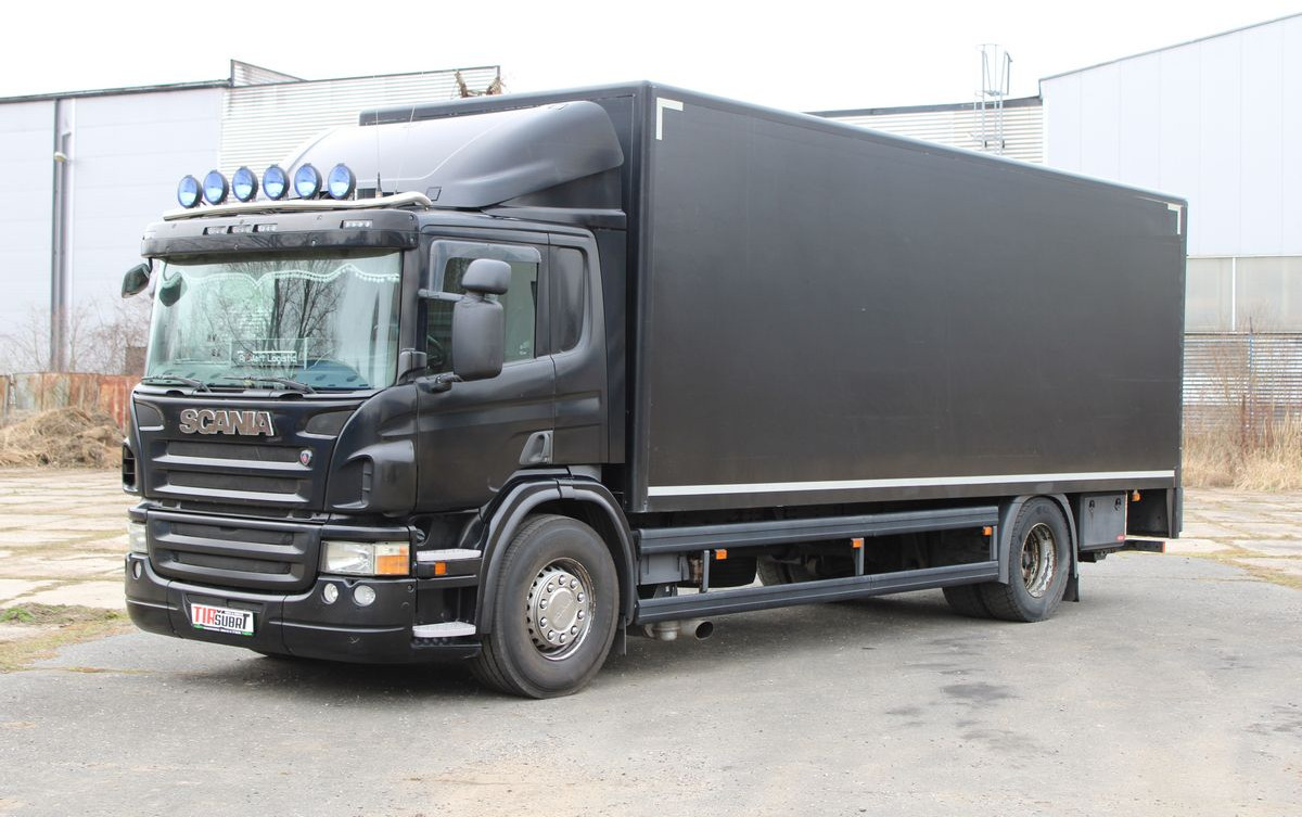 Scania P230 - Грузовик с закрытым кузовом: фото 2 Scania P230 - Грузовик с закрытым кузовом: фото 2