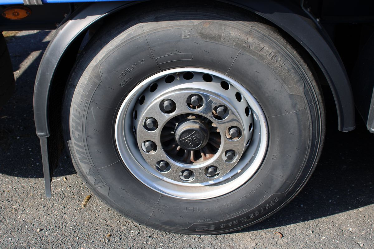 Тентованный полуприцеп Schwarzmüller SPA 3/E: фото 10 Тентованный полуприцеп Schwarzmüller SPA 3/E: фото 10