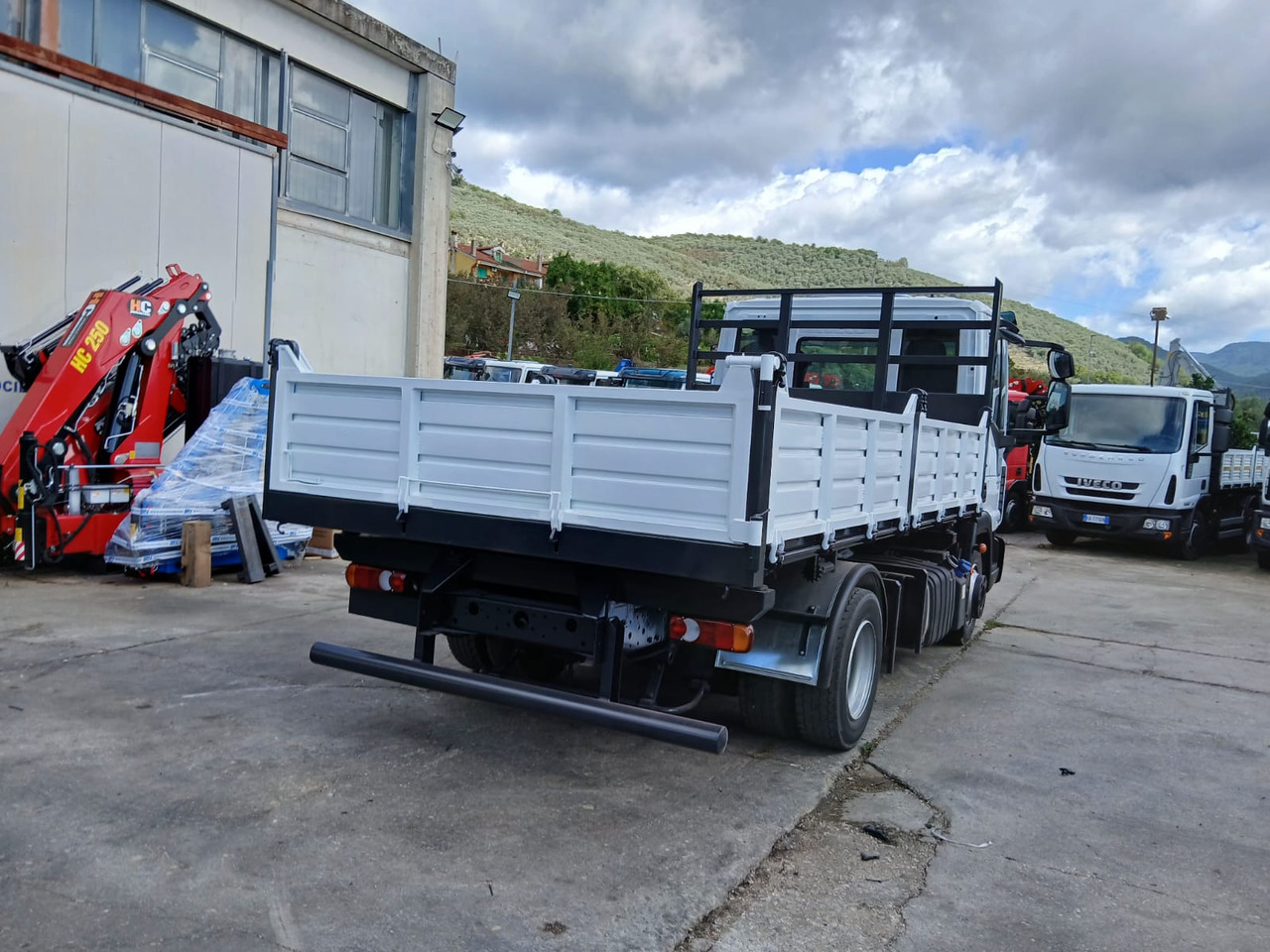 Самосвал IVECO EUROCARGO 75-210: фото 15