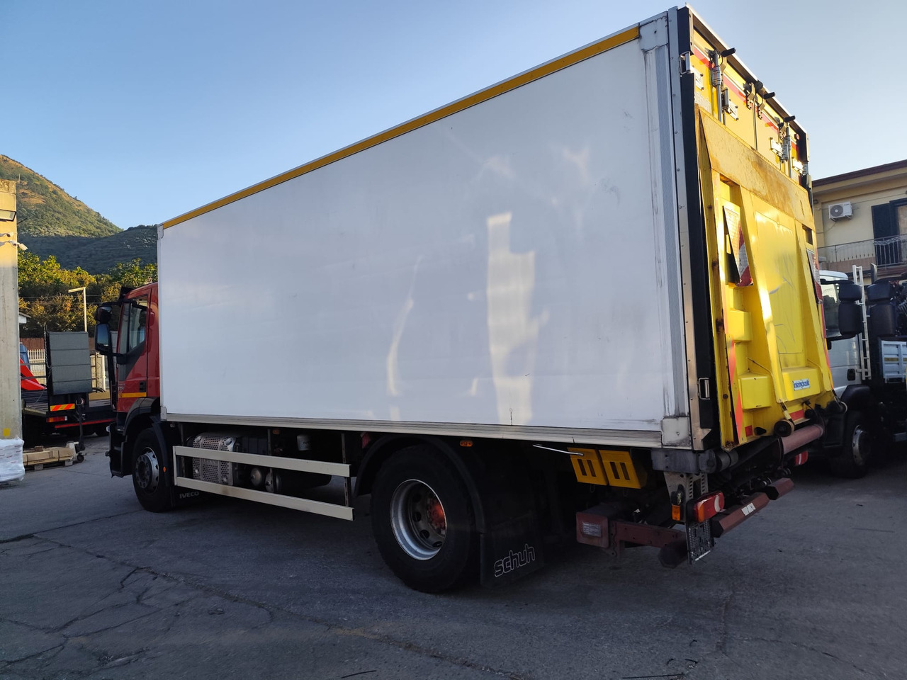 IVECO STRALIS 190S31 - Грузовик-шасси: фото 5 IVECO STRALIS 190S31 - Грузовик-шасси: фото 5
