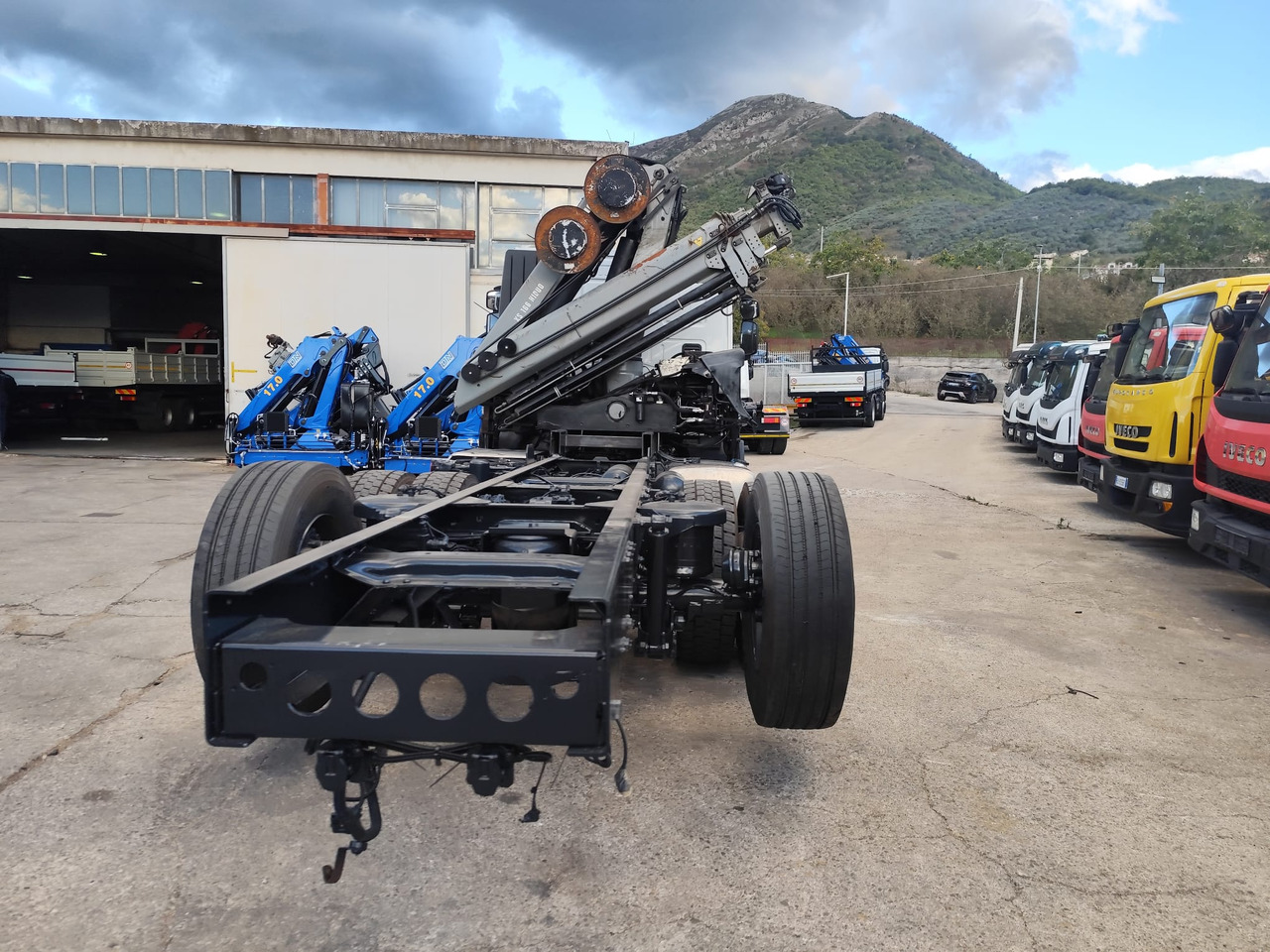 Самосвал, Автоманипулятор IVECO STRALIS AD 260S31 Y/P: фото 23