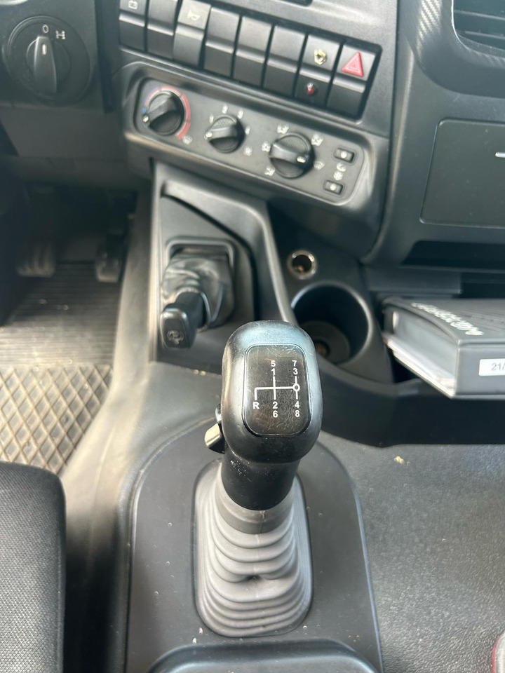 IVECO STRALIS AD 260S31 Y/P - Грузовик-шасси: фото 5 IVECO STRALIS AD 260S31 Y/P - Грузовик-шасси: фото 5