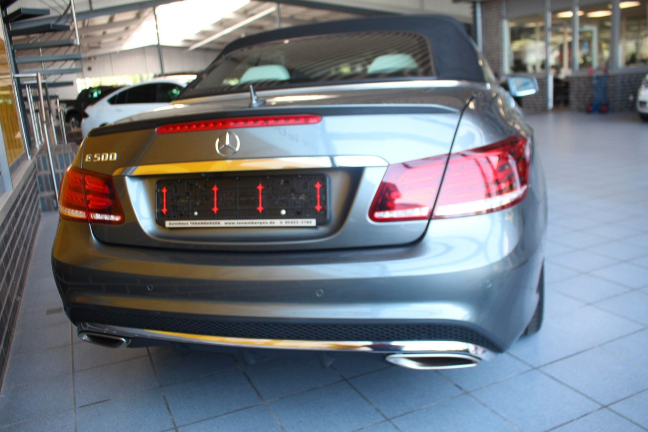 Mercedes-Benz E 500 Cabrio AMG Leder Memory Kamera LED DAB ACC - Кабриолет: фото 4 Mercedes-Benz E 500 Cabrio AMG Leder Memory Kamera LED DAB ACC - Кабриолет: фото 4
