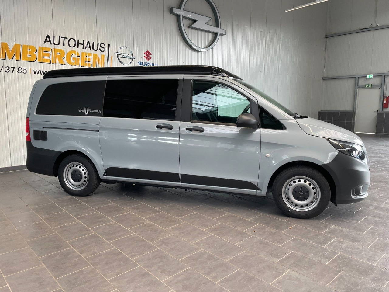 Mercedes-Benz Vito VanTourer Urban "Comfort" Camper Küche AHK - Кастенваген: фото 3 Mercedes-Benz Vito VanTourer Urban "Comfort" Camper Küche AHK - Кастенваген: фото 3