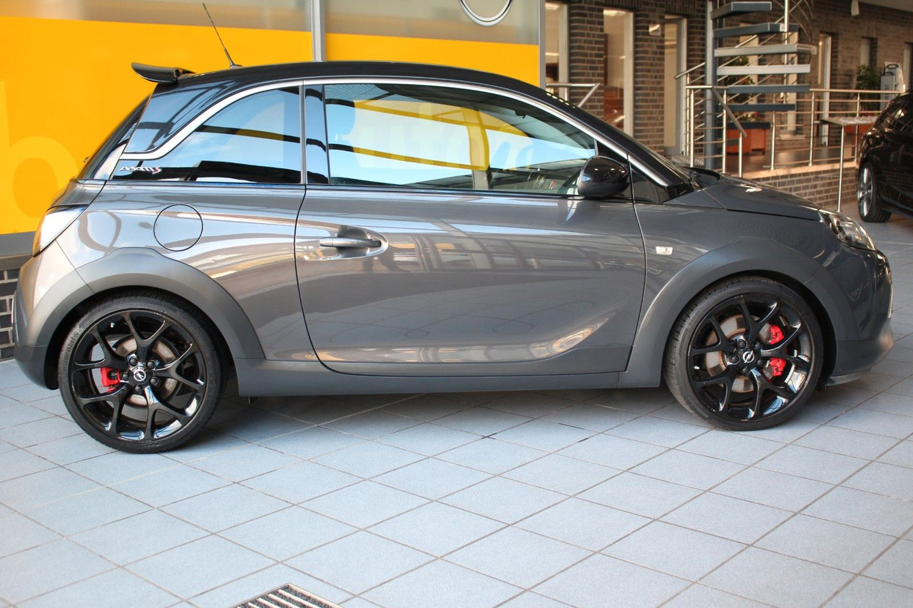 Opel Adam Rocks S Unlimited IntelliLink PDC 18" - Седан: фото 3 Opel Adam Rocks S Unlimited IntelliLink PDC 18" - Седан: фото 3