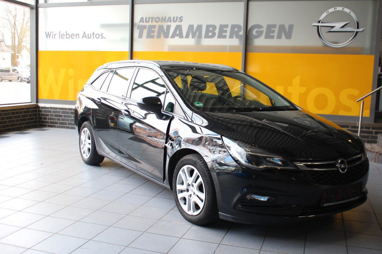 Opel Astra K Sports Tourer Edition AHK Navi - Универсал: фото 1 Opel Astra K Sports Tourer Edition AHK Navi - Универсал: фото 1