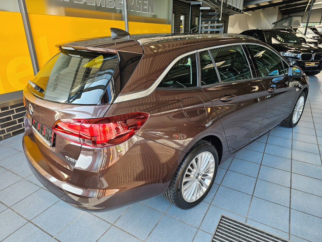 Opel Astra K Sports Tourer Innovation eHeckklappe - Универсал: фото 2 Opel Astra K Sports Tourer Innovation eHeckklappe - Универсал: фото 2