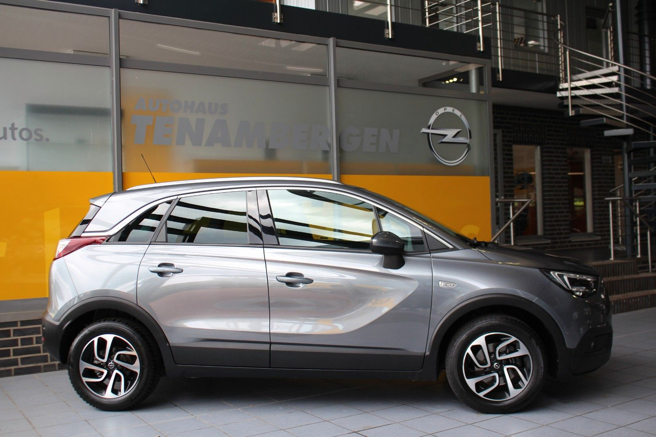 Opel Crossland (X) 1,2 Ultimate Pano Navi Kamera LED - Седан: фото 3 Opel Crossland (X) 1,2 Ultimate Pano Navi Kamera LED - Седан: фото 3