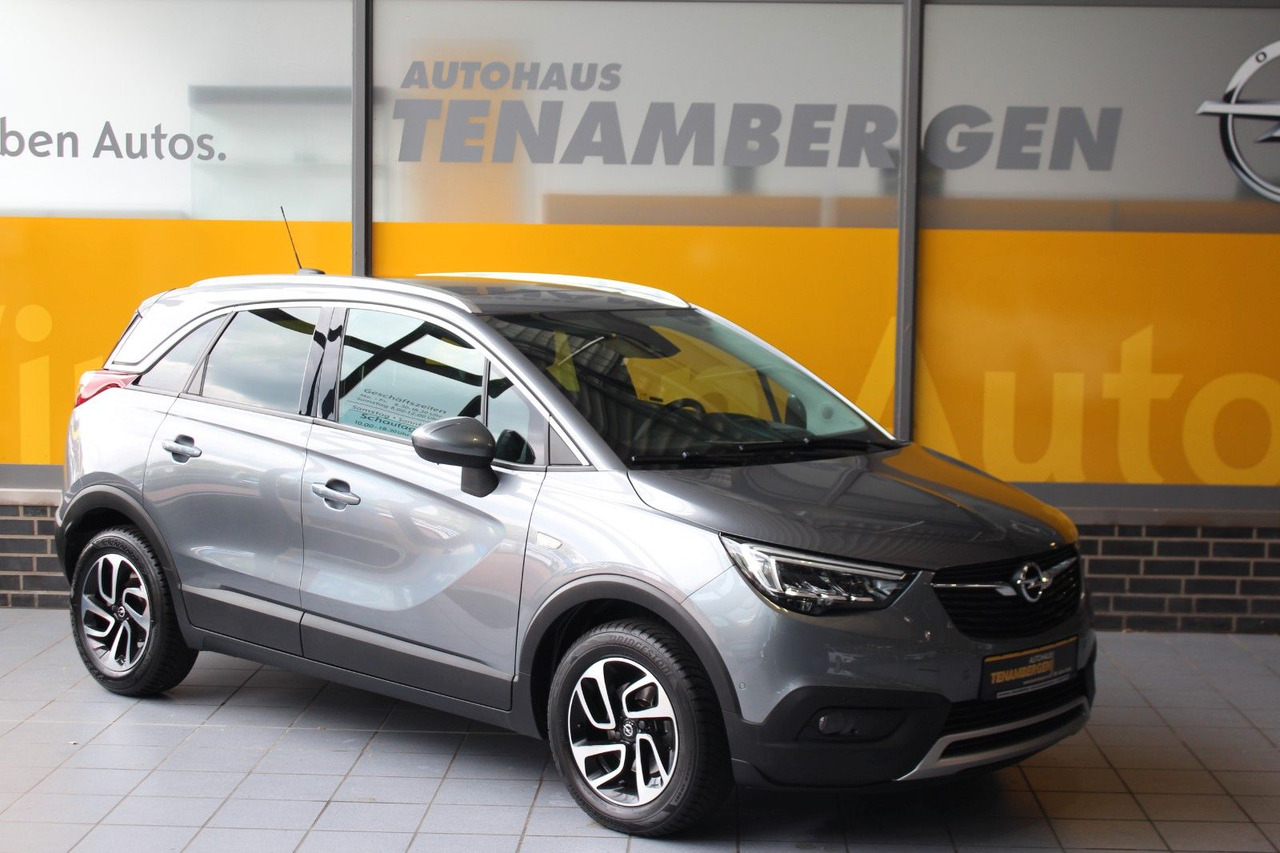 Opel Crossland (X) 1,2 Ultimate Pano Navi Kamera LED - Седан: фото 1 Opel Crossland (X) 1,2 Ultimate Pano Navi Kamera LED - Седан: фото 1