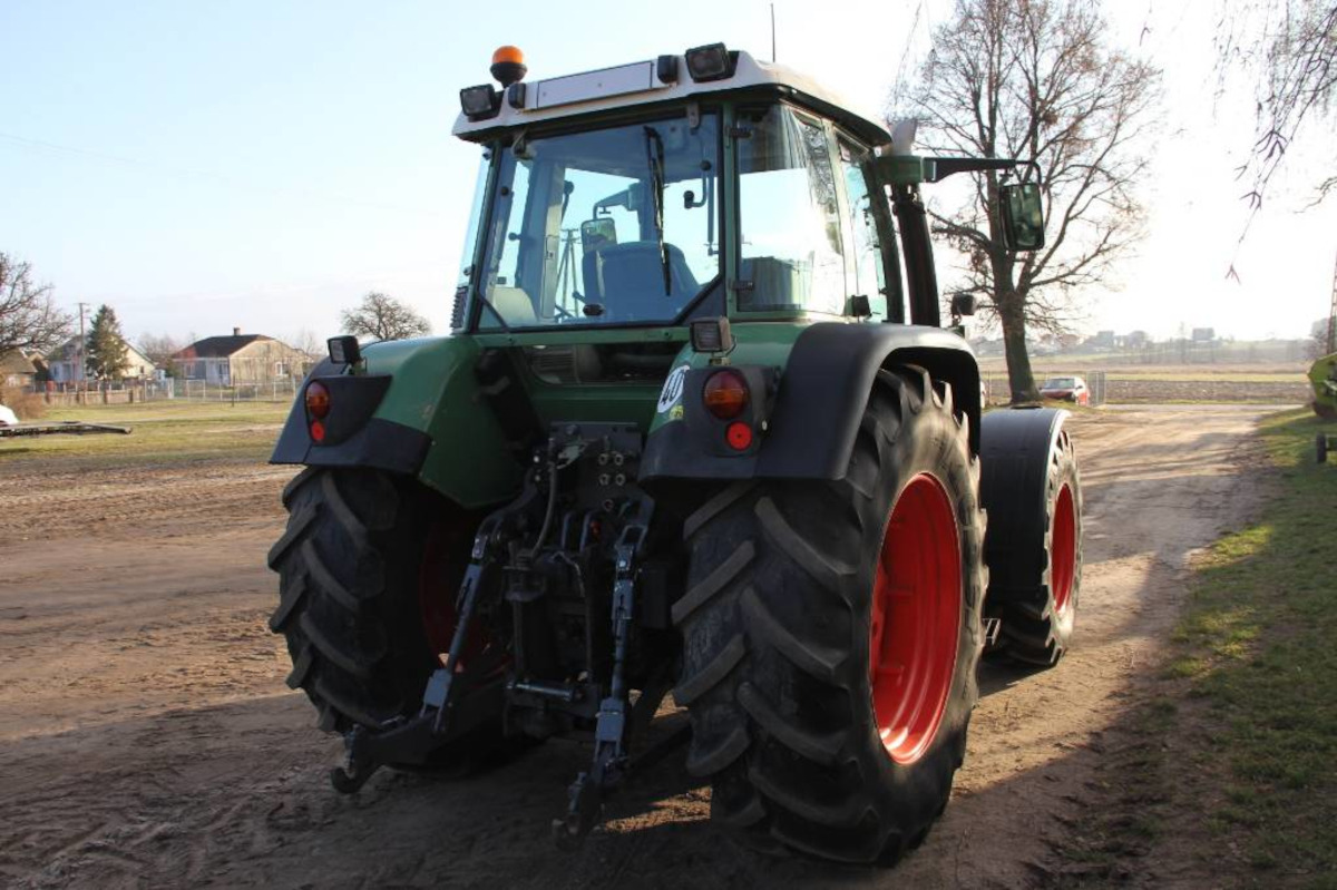 FENDT 716 - Трактор: фото 4 FENDT 716 - Трактор: фото 4