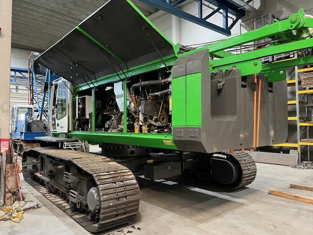 Гусеничный кран SENNEBOGEN 2200: фото 7 Гусеничный кран SENNEBOGEN 2200: фото 7