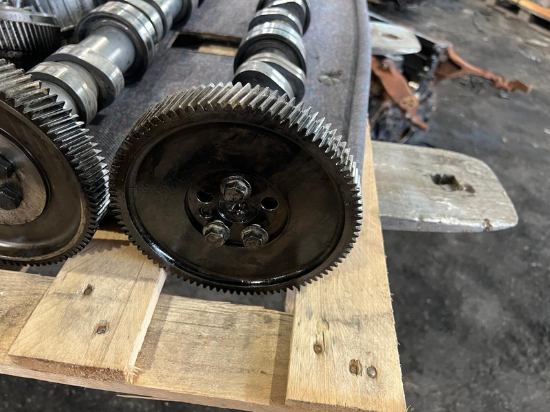 Scania LH - Распределительный вал: фото 2 Scania LH - Распределительный вал: фото 2