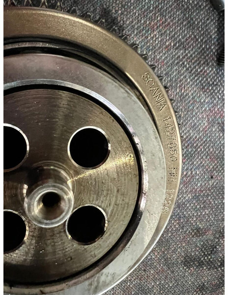 Scania R580 - Двигатель и запчасти: фото 4 Scania R580 - Двигатель и запчасти: фото 4