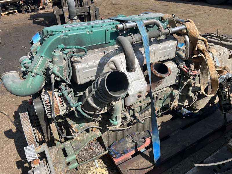 Volvo D7E290 - Двигатель: фото 3 Volvo D7E290 - Двигатель: фото 3