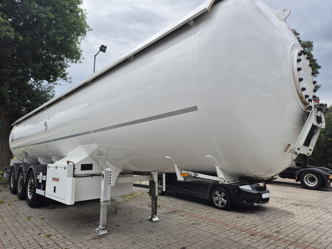ACERBI lpg/ propane/ butane - Полуприцеп-цистерна: фото 1 ACERBI lpg/ propane/ butane - Полуприцеп-цистерна: фото 1