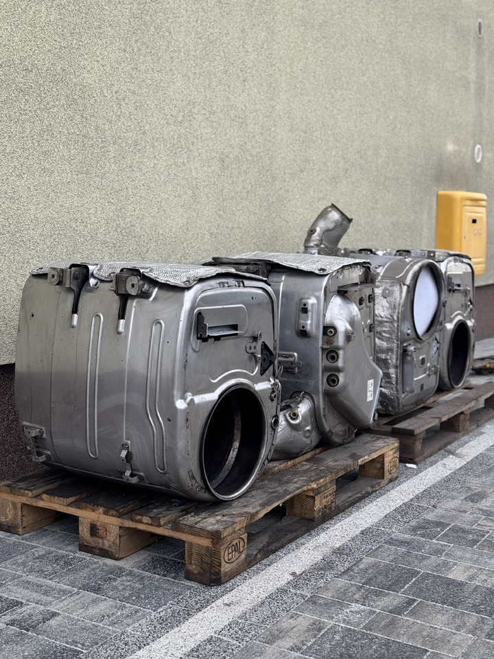 DAF XF 106 XG CF Efficient catalytic converters - Глушитель/ Выхлопная система для Грузовиков: фото 1 DAF XF 106 XG CF Efficient catalytic converters - Глушитель/ Выхлопная система для Грузовиков: фото 1