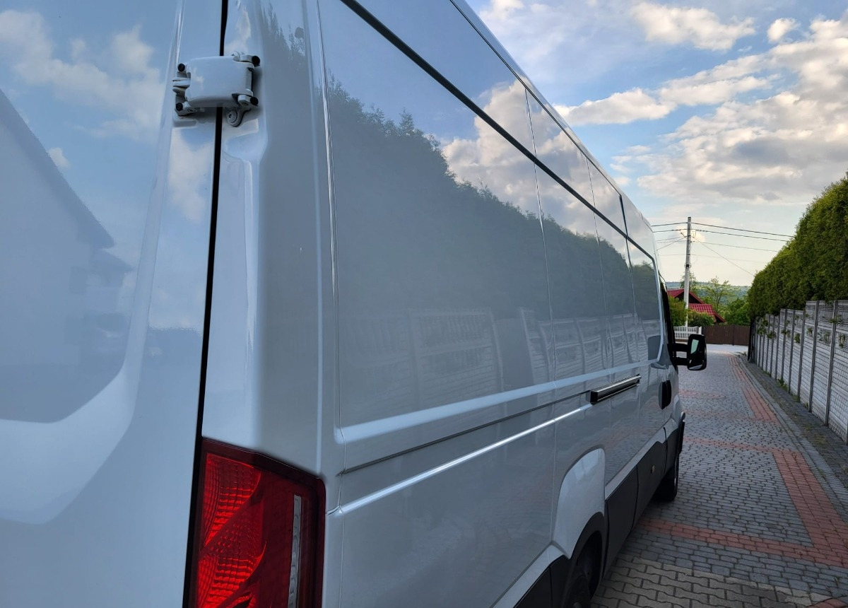 Iveco Iveco 180 Himatic 3.0 180hp Maxi -v Led -Xenon- v Led-Xenon - Цельнометаллический фургон: фото 3 Iveco Iveco 180 Himatic 3.0 180hp Maxi -v Led -Xenon- v Led-Xenon - Цельнометаллический фургон: фото 3