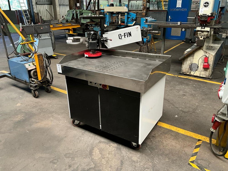 Q-FIN TopGrinder - Металлообрабатывающий станок: фото 1 Q-FIN TopGrinder - Металлообрабатывающий станок: фото 1