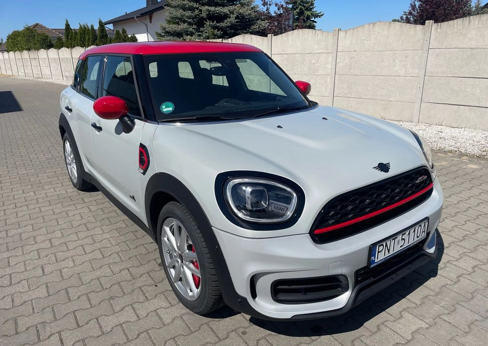 MINI John Cooper Works Countryman All4 - Внедорожник: фото 2 MINI John Cooper Works Countryman All4 - Внедорожник: фото 2