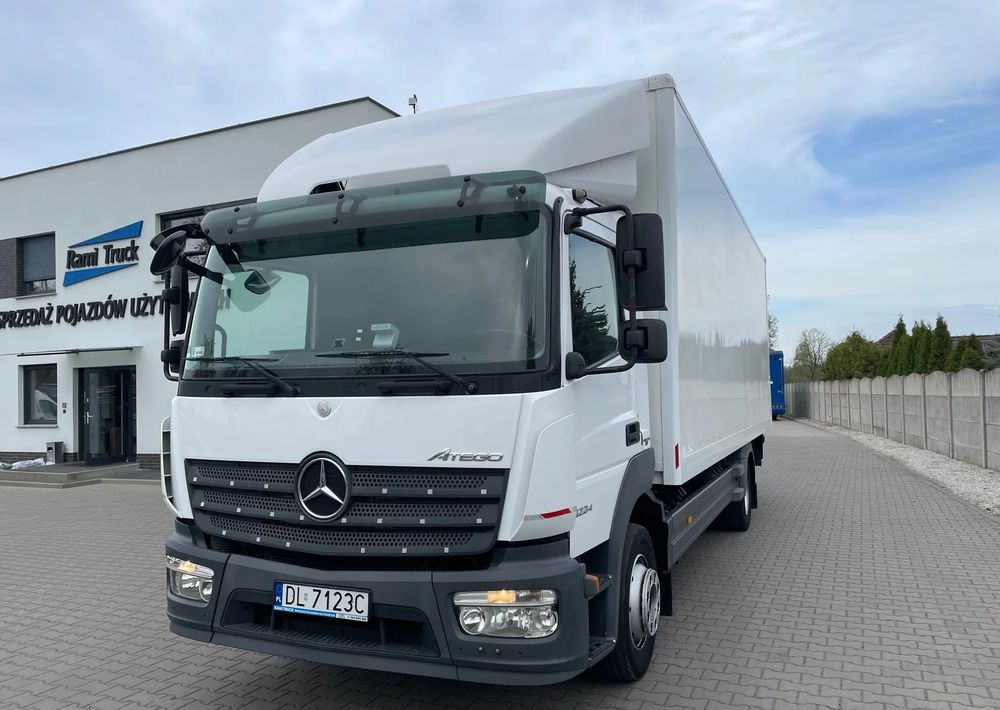 Mercedes-Benz ATEGO 1224/ EURO 6/ KONTENER - Грузовик с закрытым кузовом: фото 1 Mercedes-Benz ATEGO 1224/ EURO 6/ KONTENER - Грузовик с закрытым кузовом: фото 1