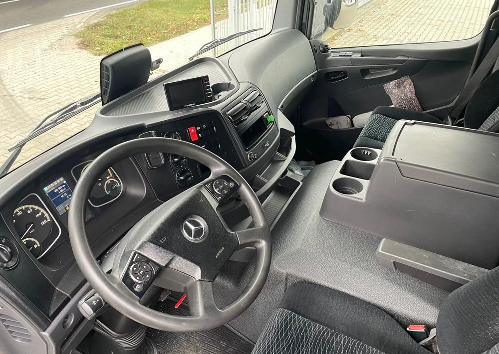 Тентованный грузовик Mercedes-Benz ATEGO 1230: фото 10 Тентованный грузовик Mercedes-Benz ATEGO 1230: фото 10