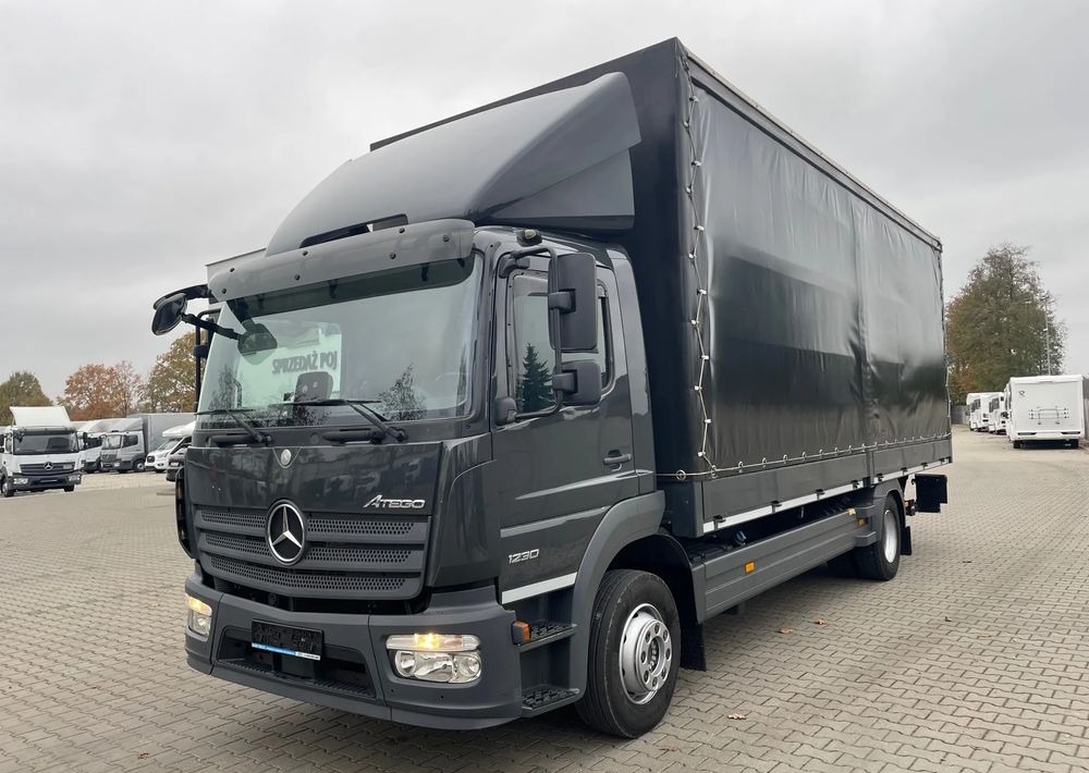Mercedes-Benz ATEGO 1230 - Тентованный грузовик: фото 3 Mercedes-Benz ATEGO 1230 - Тентованный грузовик: фото 3