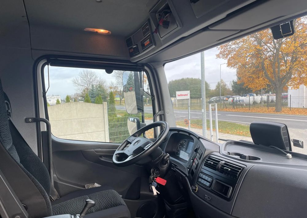 Грузовик с закрытым кузовом Mercedes-Benz ATEGO 818 klima, pneumatyka!: фото 11 Грузовик с закрытым кузовом Mercedes-Benz ATEGO 818 klima, pneumatyka!: фото 11