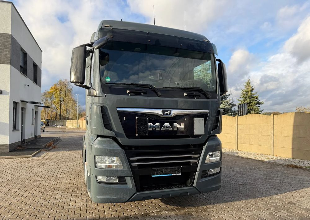 MAN TGX XLX 18.500/ RETARDER - Тягач: фото 2 MAN TGX XLX 18.500/ RETARDER - Тягач: фото 2