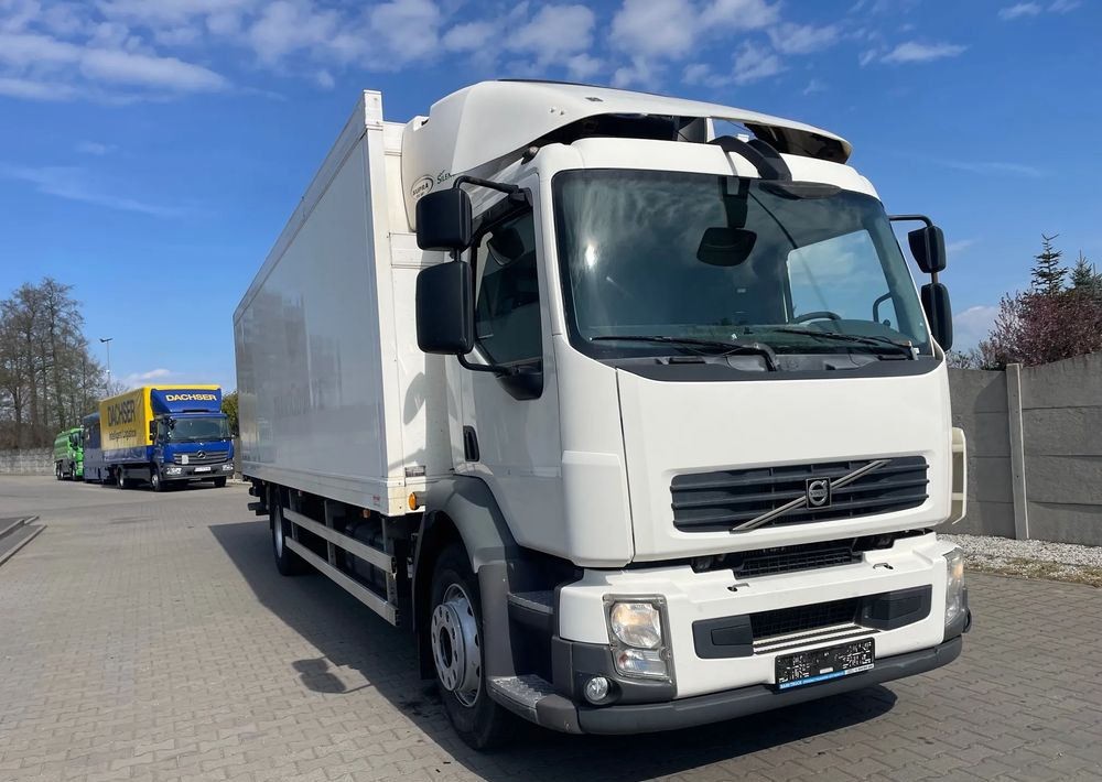 Volvo FL 18.260 CHŁODNIA, EURO 5! - Рефрижератор: фото 3 Volvo FL 18.260 CHŁODNIA, EURO 5! - Рефрижератор: фото 3