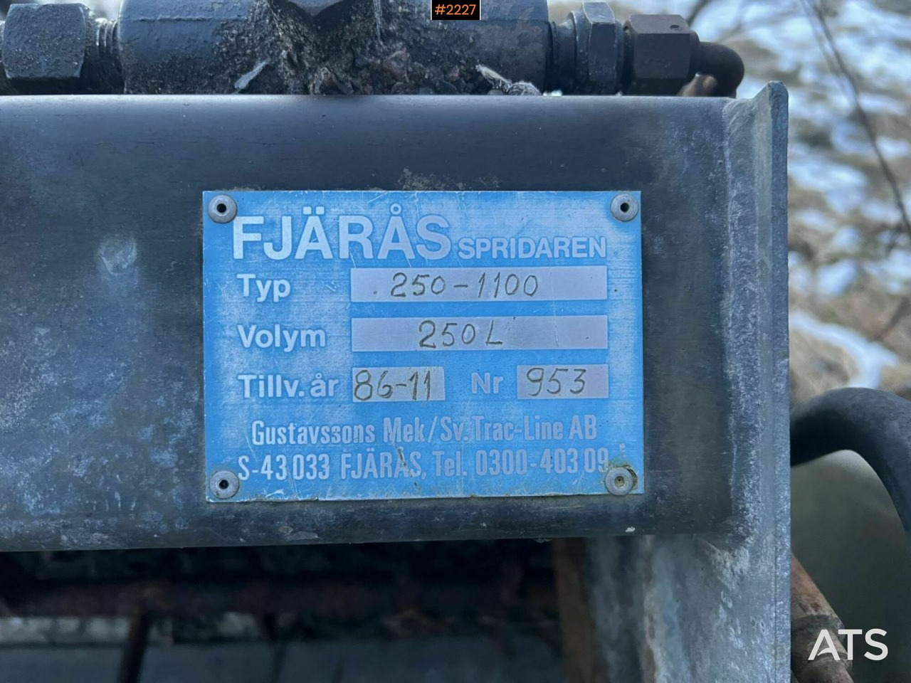 Разбрасыватель песка/ Соли Fjaras sand spreader 250L: фото 7