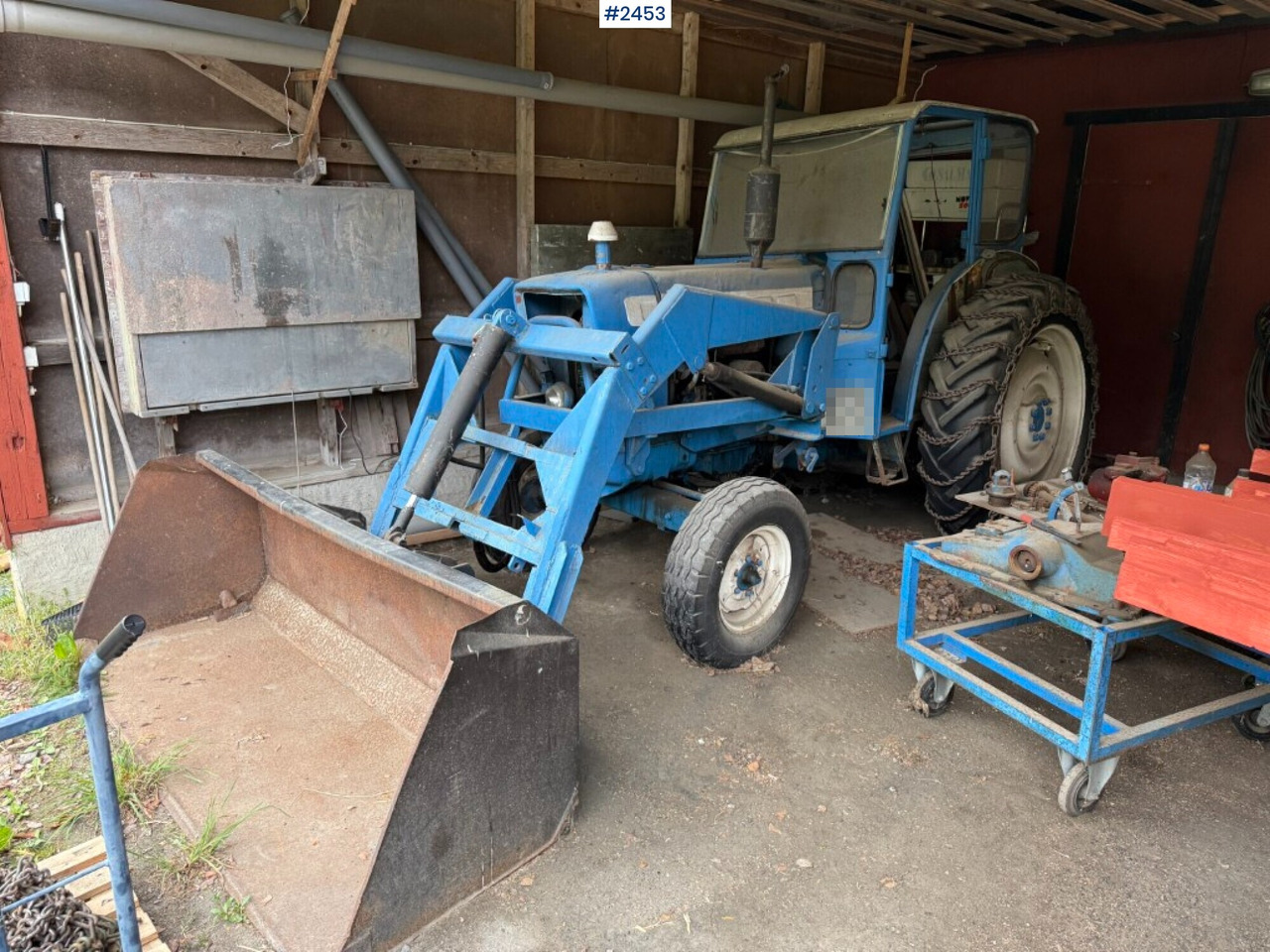 Ford Super Major 5000 with front loader Rep. object - Трактор: фото 2 Ford Super Major 5000 with front loader Rep. object - Трактор: фото 2