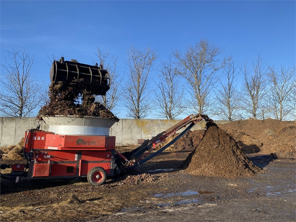 Bizon B-1030 Kompost Schredder Biomasse Mist Compost shr - Измельчитель соломы: фото 4 Bizon B-1030 Kompost Schredder Biomasse Mist Compost shr - Измельчитель соломы: фото 4