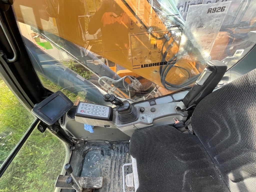 Liebherr 926 - Гусеничный экскаватор: фото 5 Liebherr 926 - Гусеничный экскаватор: фото 5
