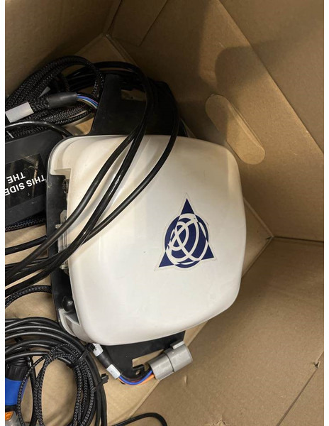 Trimble GFX 1060 GPS SET ACTIEPRIJS - Система навигации для Сельскохозяйственной техники: фото 2 Trimble GFX 1060 GPS SET ACTIEPRIJS - Система навигации для Сельскохозяйственной техники: фото 2