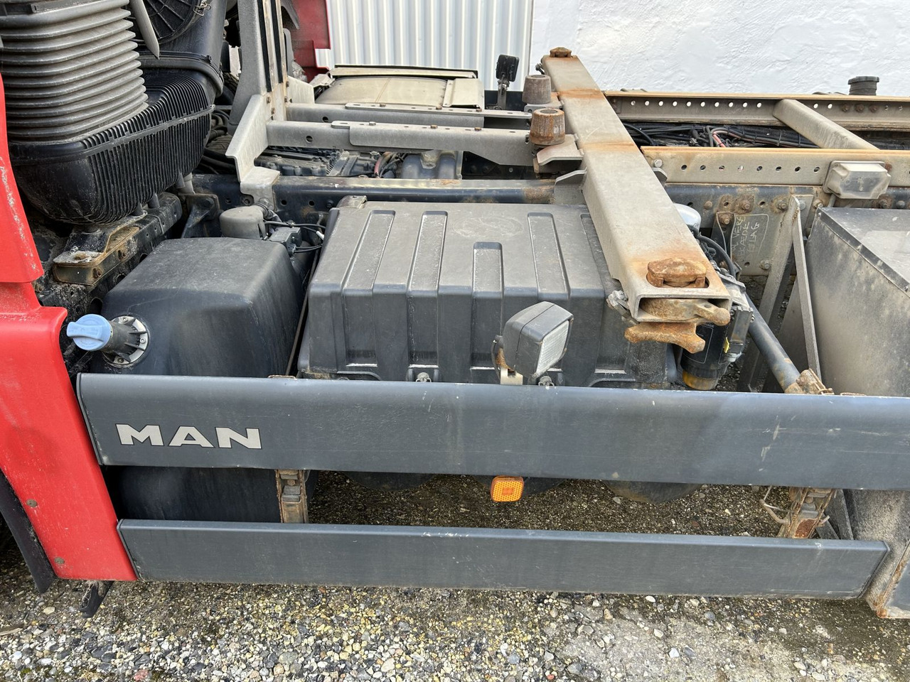 MAN TG 26 6x2 - Грузовик-контейнеровоз/ Сменный кузов: фото 2 MAN TG 26 6x2 - Грузовик-контейнеровоз/ Сменный кузов: фото 2