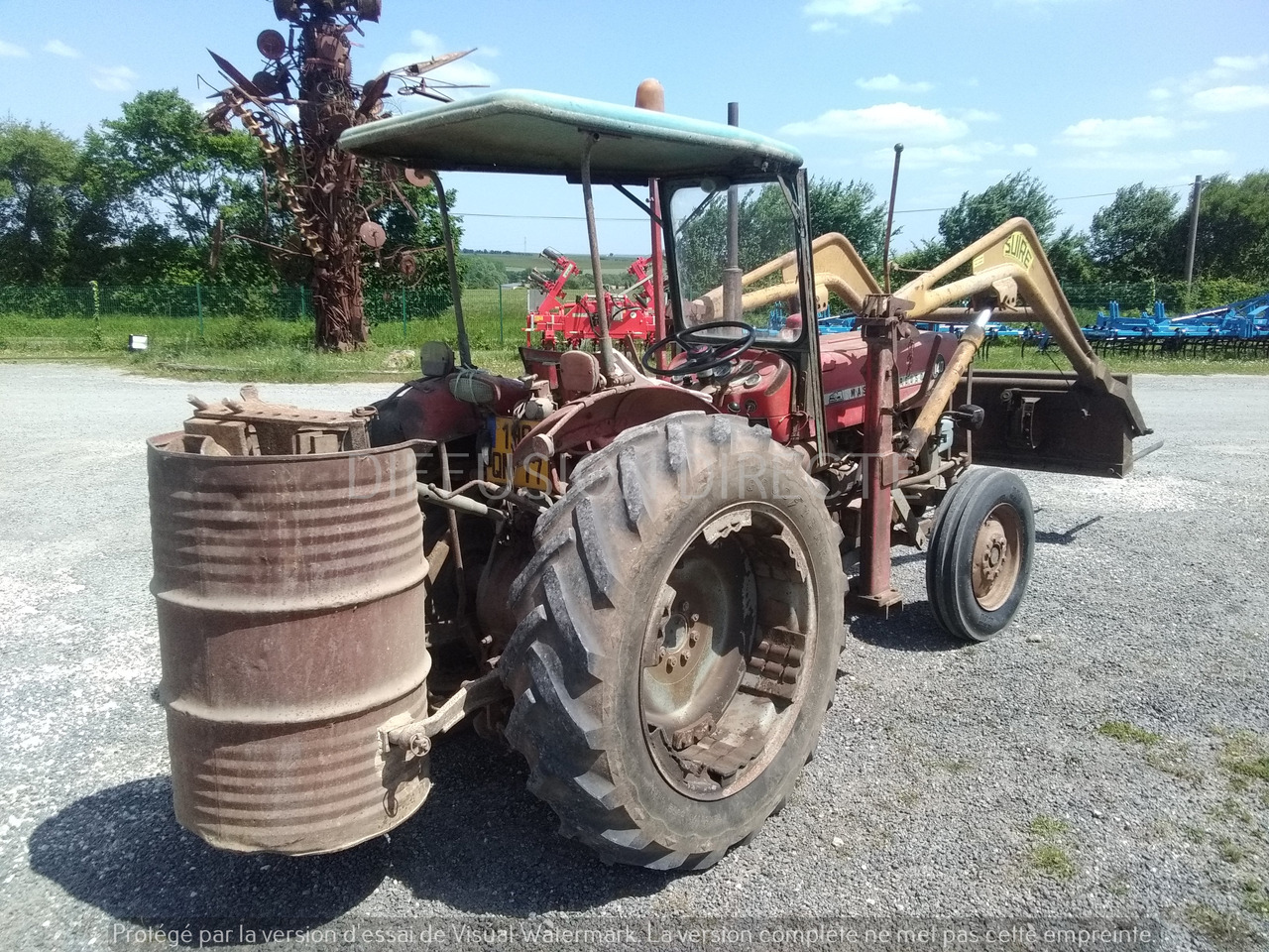 MASSEY FERGUSON TRACTEUR AGRICOLE 140 SUPER - Трактор: фото 2 MASSEY FERGUSON TRACTEUR AGRICOLE 140 SUPER - Трактор: фото 2