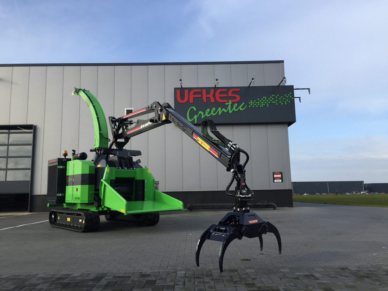 Измельчитель древесины UFKES 942 Chipper: фото 15 Измельчитель древесины UFKES 942 Chipper: фото 15