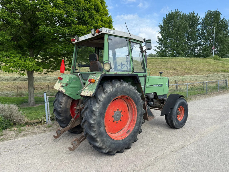 Fendt FARMER 306 LS 4X2 - Трактор: фото 5 Fendt FARMER 306 LS 4X2 - Трактор: фото 5