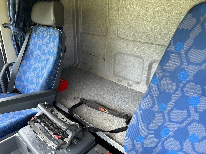 Грузовик с закрытым кузовом Iveco EuroCargo 120 manual haib 099 Hiduo remote: фото 15