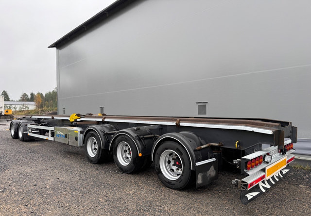 NTMVaihtolavaperävaunu - Прицеп мультилифт/ Бункеровоз: фото 3 NTMVaihtolavaperävaunu - Прицеп мультилифт/ Бункеровоз: фото 3