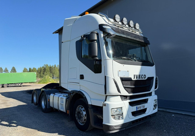 IvecoStralis 440 6x2 - Тягач: фото 4 IvecoStralis 440 6x2 - Тягач: фото 4