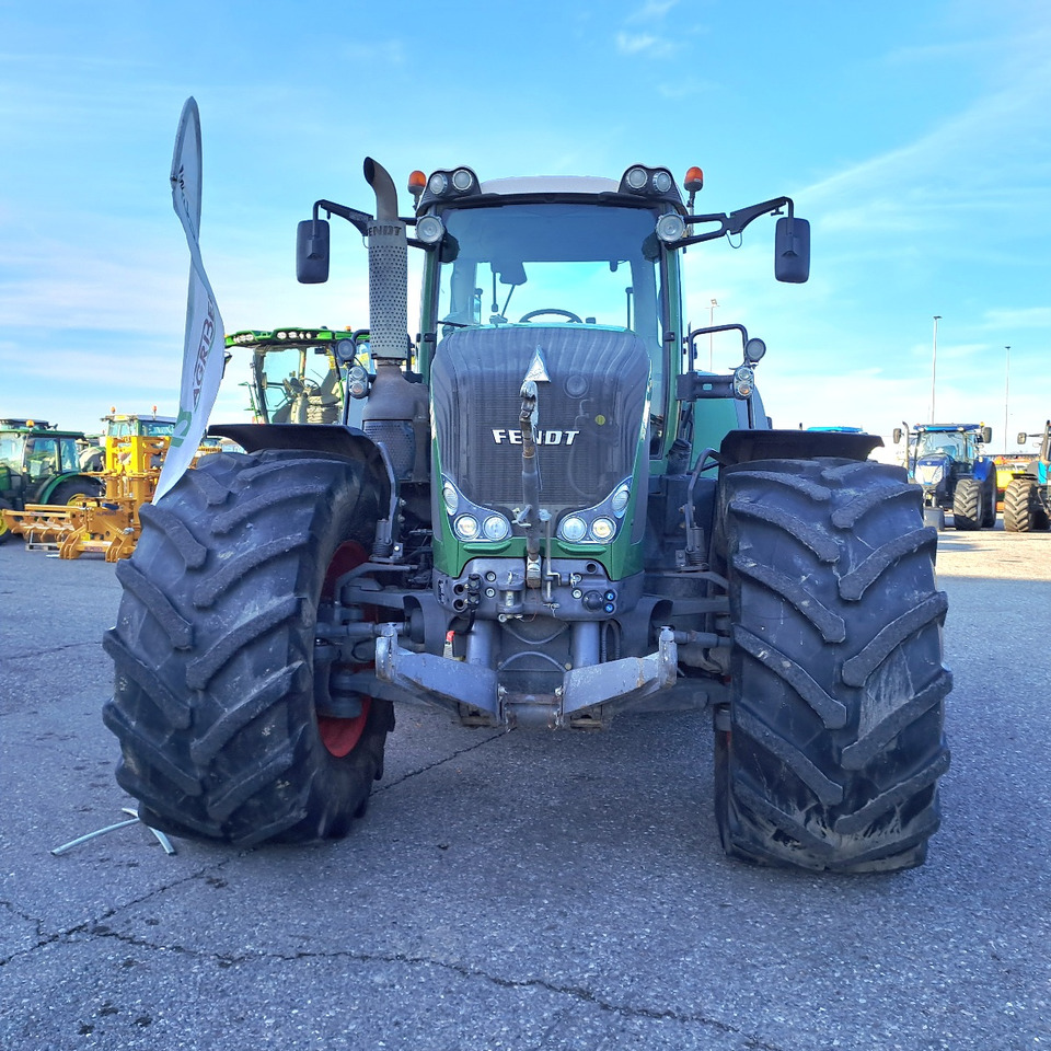 FENDT 939 VARIO - Трактор: фото 2 FENDT 939 VARIO - Трактор: фото 2