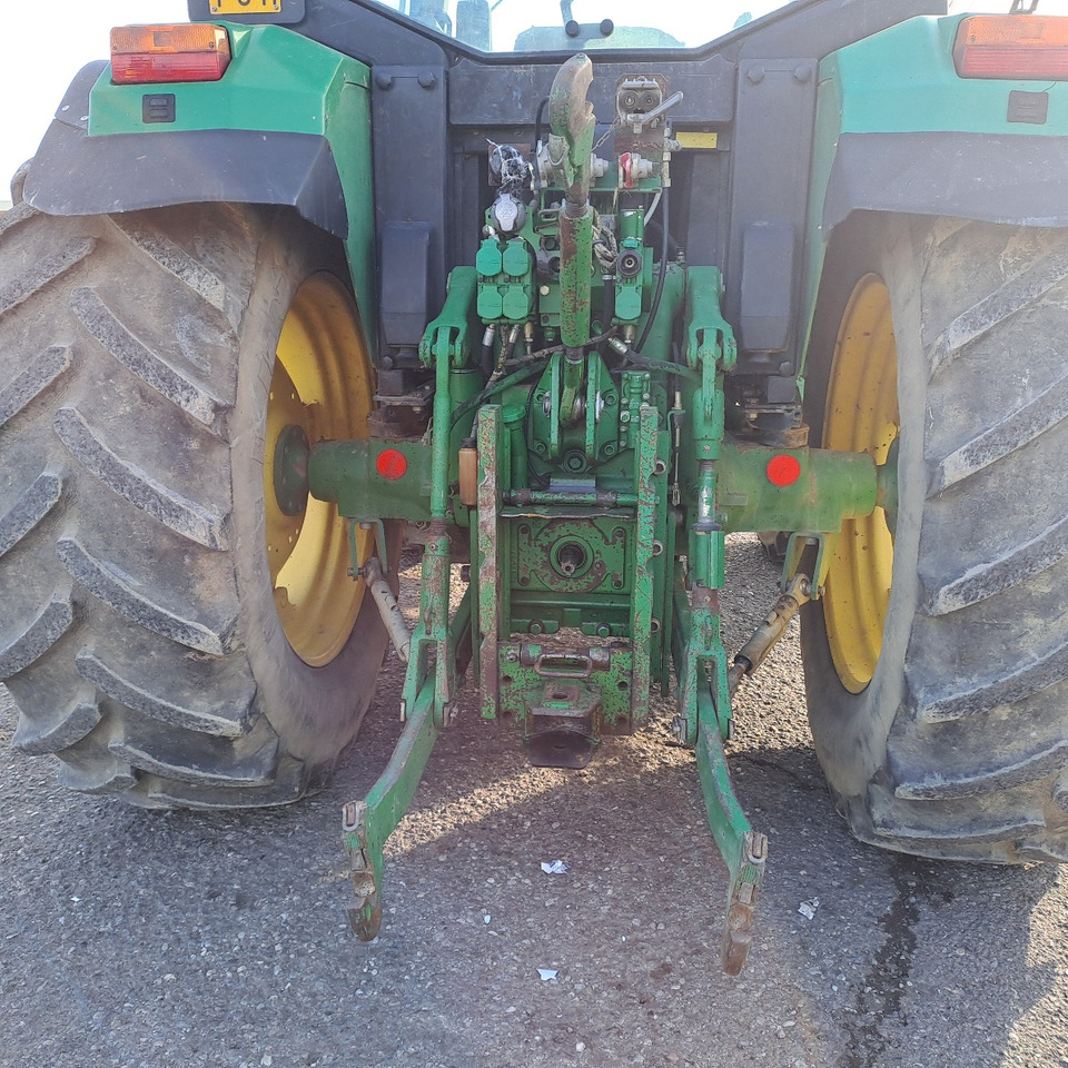 JOHN DEERE 6410 - Трактор: фото 5 JOHN DEERE 6410 - Трактор: фото 5